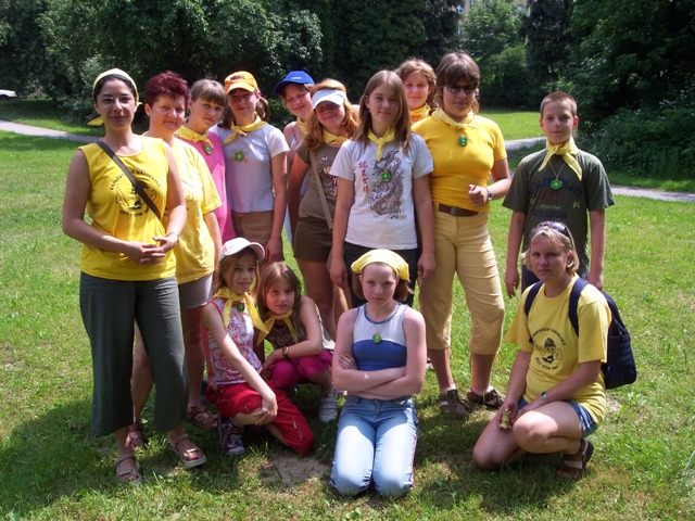 Těšínský tým v Havířově, Betty a Kája 3 z leva